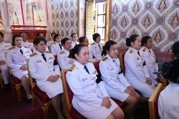 งาน พระราชวัง วันที่26 5