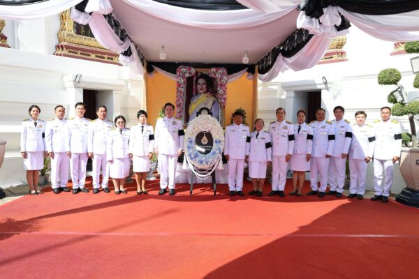 งาน พระราชวัง วันที่26